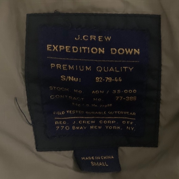 J. Crew Men’s Expedition Down Coat - Picture 4 of 4